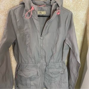 Hollister windbreaker